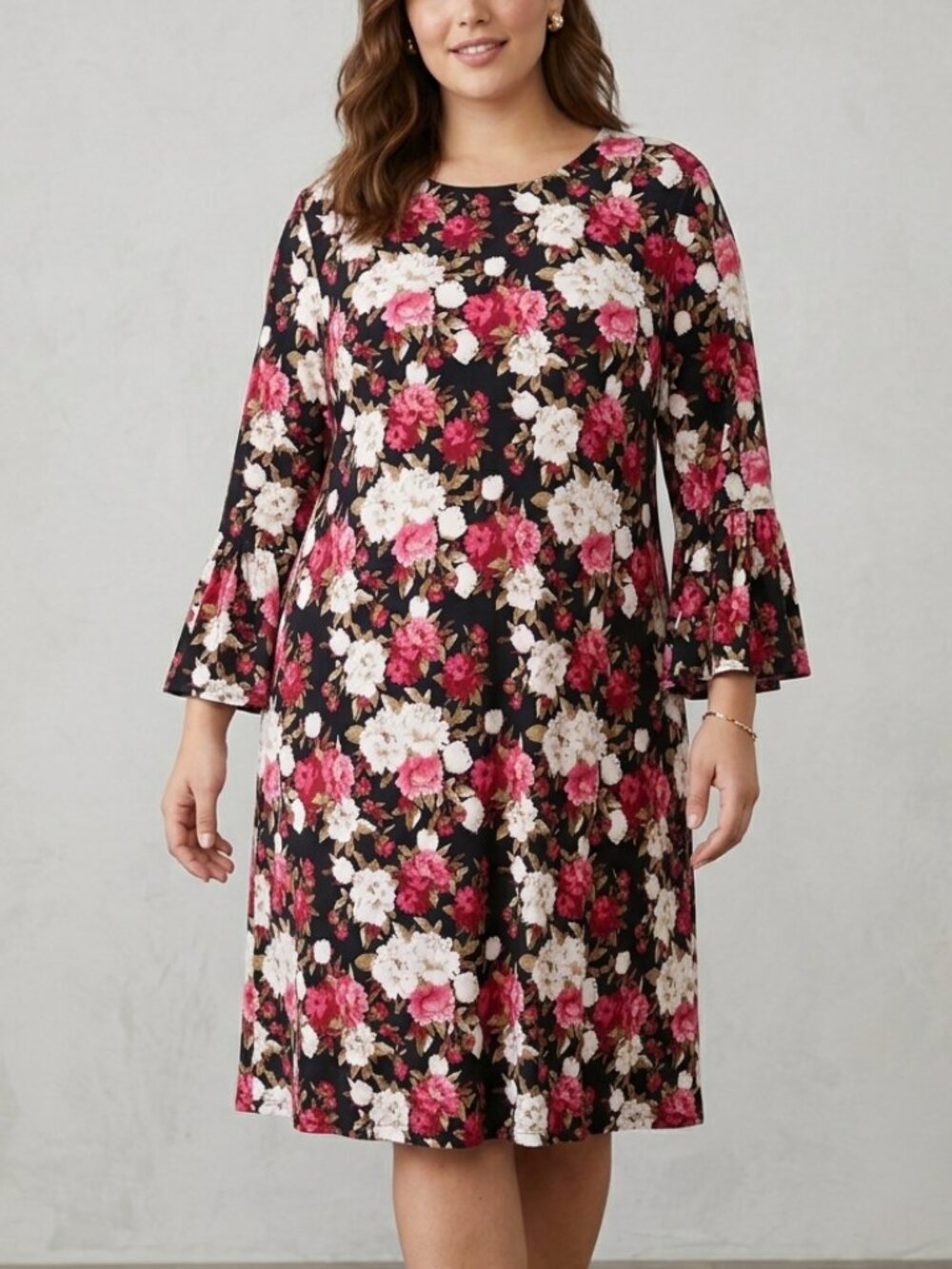 The Wendy Williams Collection Large Floral Bell Sleeve Rayon Stretch Shift Dress